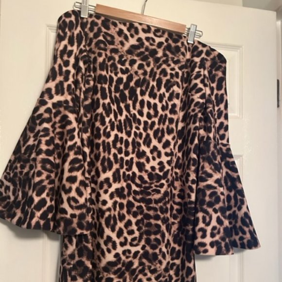 ANIMAL PRINT DRESS - Picture 1 of 2